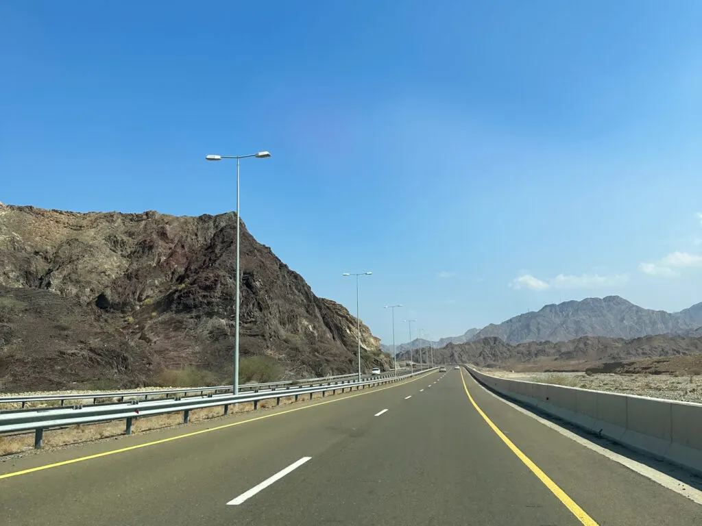 The motorway from Fanja to Bidiyah in Oman